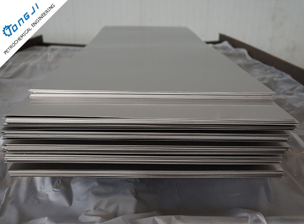 Titanium Plates & Sheets